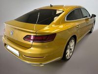 Usado VW Arteon Elegance 150 CV (110 kW) 2020 Amarillo Coupe
