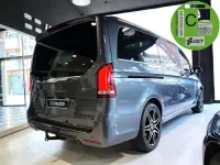 Usado Mercedes V250 Exclusive 204 CV (150 kW) 2018 Gris / plata Monovolumen