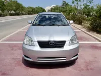 Usado Toyota Corolla Sol 110 CV (80 kW) 2003 Gris / plata Berlina