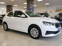 Usado Skoda Fabia Ambition 95 CV (69 kW) 2022 Blanco Utilitario