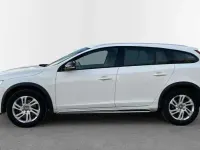 Usado Volvo V60 Momentum 2017 Blanco Familiar