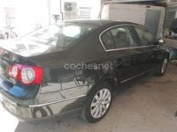 Usado VW Passat Advance 140 CV (102 kW) 2008 Verde Familiar