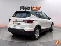 Usado Seat Arona Style 110 CV (80 kW) 2023 Blanco SUV
