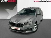 Usado Skoda Fabia Essence 80 CV (58 kW) 2025 Plata Utilitario
