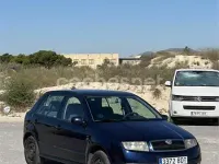 Usado Skoda Fabia Comfort 68 CV (50 kW) 2000 Azul Berlina