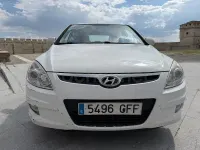 Usado Hyundai i30 Comfort 109 CV (80 kW) 2009 Blanco Berlina
