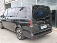 Usado Mercedes V220 163 CV (119 kW) 2025 Gris / plata Monovolumen