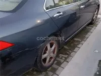 Usado Honda Accord Executive 140 CV (102 kW) 2004 Negro Berlina