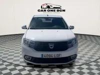Usado Dacia Sandero Comfort 90 CV (66 kW) 2020 Blanco Utilitario