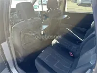 Usado Renault Scenic E-Tech Dynamique 130 CV (95 kW) 2005 Gris / plata Monovolumen