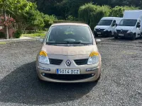 Usado Renault Modus Dynamique 80 CV (58 kW) 2004 Beige Monovolumen