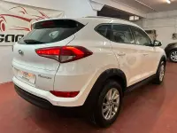 Usado Hyundai Tucson 131 CV (96 kW) 2016 Blanco SUV