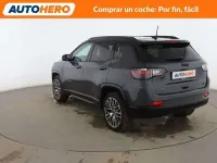 Käytetty Jeep Compass Summit 131 HP (96 kW) 2024 Harmaa Katumaasturi