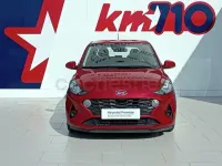 Usado Hyundai i10 67 CV (49 kW) 2022 Rojo Utilitario