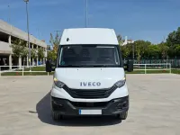 Begagnad Iveco Daily 160 HK (117 kW) 2023 Vit