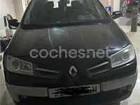Usado Renault Mégane Expression 115 CV (84 kW) 2006 Negro Berlina