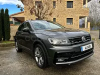 Usado VW Tiguan R-line 150 CV (110 kW) 2020 Gris / plata SUV