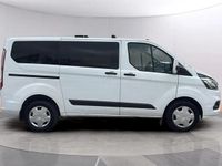 Usado Ford Transit Custom Trend 131 CV (96 kW) 2023 Blanco Familiar
