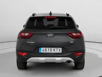 Usado Kia Stonic 120 CV (88 kW) 2019 Gris SUV