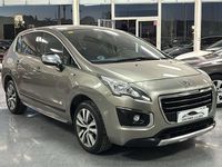 Usado Peugeot 3008 Style 120 CV (88 kW) 2014 Beige Familiar