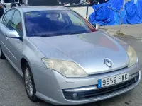 Usado Renault Laguna III Dynamique 150 CV (110 kW) 2007 Gris / plata Familiar