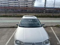 Usado VW Golf III Highline 115 CV (84 kW) 1999 Gris / plata Berlina