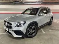 Usado Mercedes GLB200 150 CV (110 kW) 2022 Gris / plata SUV