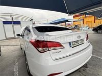 Usado Hyundai i40 115 CV (84 kW) 2015 Blanco Berlina