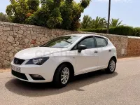 Usado Seat Ibiza Reference 70 CV (51 kW) 2013 Blanco Berlina