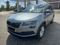 Usado Skoda Karoq Style 150 CV (110 kW) 2021 Gris / plata SUV