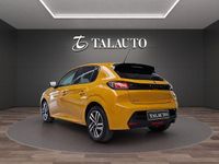 Usado Peugeot 208 Allure 102 CV (75 kW) 2022 Amarillo Utilitario