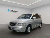 Usado Ssangyong (KGM) Rodius 165 CV (121 kW) 2010 Gris Monovolumen