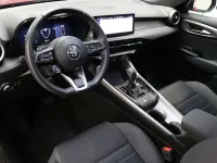 Usado Alfa Romeo Tonale Sprint 130 CV (95 kW) 2023 Rojo SUV