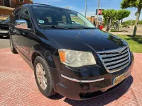 Usado Chrysler Grand Voyager Limited 163 CV (119 kW) 2012 Negro Monovolumen