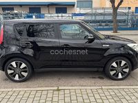 Usado Kia Soul 128 CV (94 kW) 2015 Negro SUV