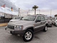 Usado Jeep Grand Cherokee Laredo 140 HP (102 kW) 2000 Bege SUV