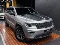 Usado Jeep Grand Cherokee Trailhawk 250 CV (183 kW) 2018 Gris / plata SUV