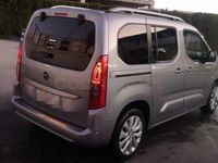 Usado Opel Combo Life Innovation 130 CV (95 kW) 2018 Gris / plata Monovolumen