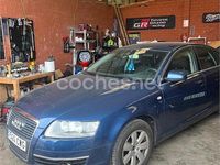Usado Audi A6 170 CV (125 kW) 2004 Azul Berlina