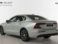 Usado Volvo S60 Plus 197 CV (144 kW) 2022 Gris Berlina
