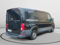 Usado VW Crafter 102 CV (75 kW) 2022 Negro Van