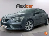 Usado Renault Mégane LIMITED 140 CV (102 kW) 2020 Gris Utilitario