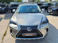 Usado Lexus NX300h Business Edition 197 CV (144 kW) 2021 Gris / plata SUV