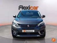 Usado Peugeot 5008 Allure 131 CV (96 kW) 2019 Marrón SUV