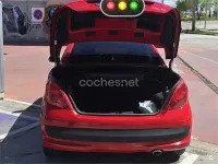 Usado Peugeot 207 CC 120 CV (88 kW) 2007 Rojo Descapotable