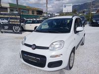 Usado Fiat Panda Young 70 HP (51 kW) 2016 Branco Citadino