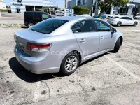 Usado Toyota Avensis Active 126 CV (92 kW) 2011 Gris / plata Berlina