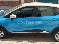 Usado Renault Captur Intens 90 CV (66 kW) 2017 Azul SUV