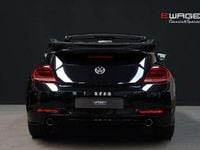 Usado VW Beetle Cabriolet R-line 220 CV (161 kW) 2017 Negro Descapotable