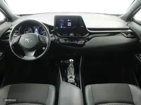 Usado Toyota C-HR Advance 122 CV (89 kW) 2023 Gris SUV